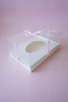 Коробка под половину шоколадного яйца с пластиковой крышкой 235*160*100 мм (белая)