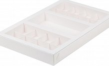 Коробка с вклеенным окном для конфет 300*195*30 мм (8+8) + для шоколад.плитки 160*80 мм (белая)					