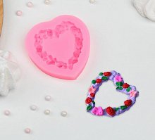 Молд силиконовый «Сердце в розочках», 7×7 см, цвет МИКС