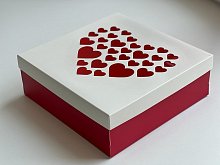 Коробка для зефира, тортов и пирожных бело-красная с сердечками 200*200*70 мм НОВИНКА 070380
